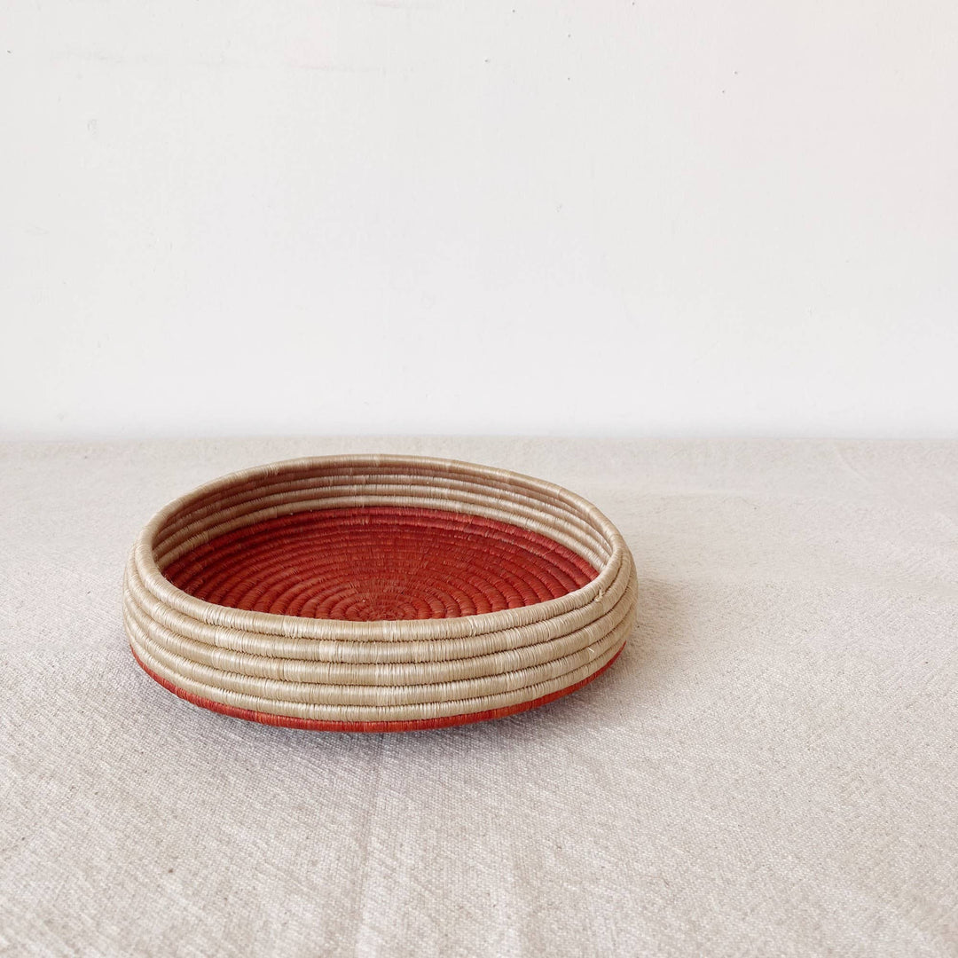 Shallow Fruit Bowl: Tomato