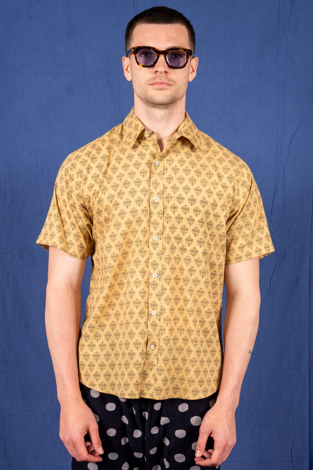 Hand Printed 'The Folk' Short Sleeve Shirt in Khaki Motif