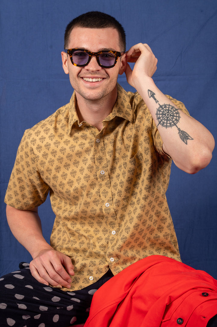 Hand Printed 'The Folk' Short Sleeve Shirt in Khaki Motif